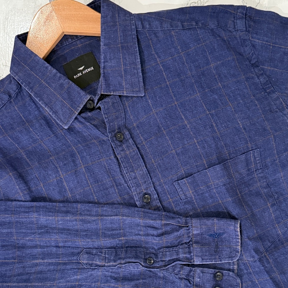 100% Linen Park Avenue Men's Navy Button Down Long Sleeve Shirt | Size L